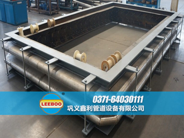 矩形波紋<a href=http://www.s4ggu.cn target=_blank class=infotextkey>補(bǔ)償器</a>