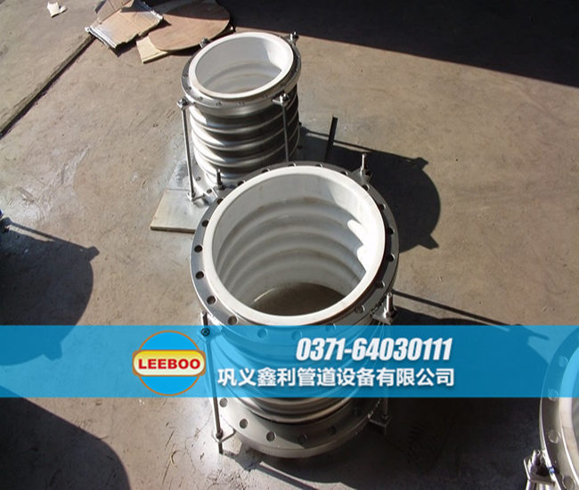 襯四氟不銹鋼<a href=http://www.s4ggu.cn target=_blank class=infotextkey>補(bǔ)償器</a>