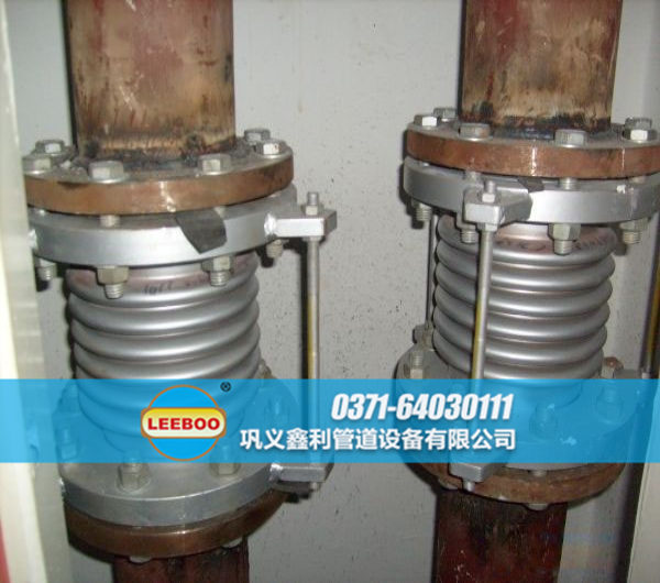 波紋<a href=http://www.s4ggu.cn target=_blank class=infotextkey>補(bǔ)償器</a>安裝圖